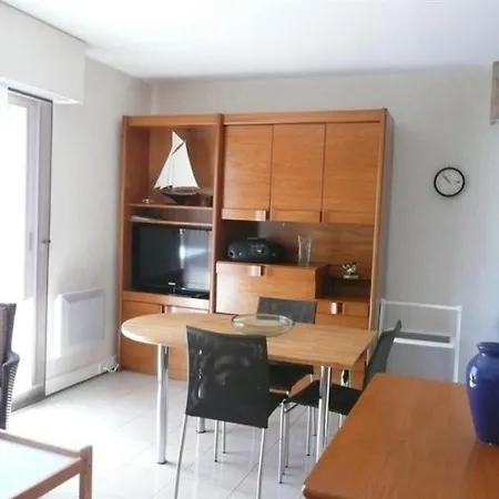 Centre - Agreable T2 Avec Deux Balcons, Jolie Echappee Bassin Et Parking Individuel Securise * آركاشو